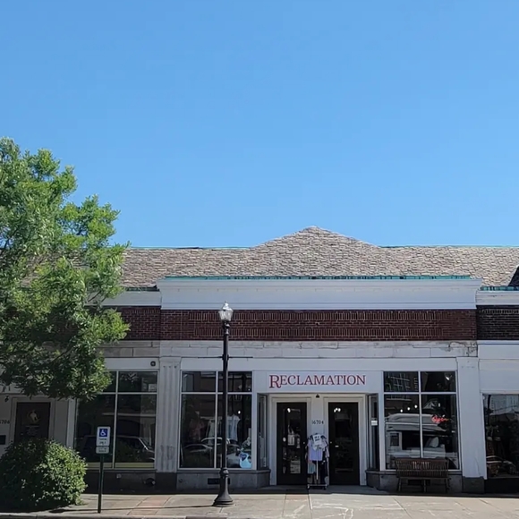 Meet your Posher, Makya - Picture 5 of 5